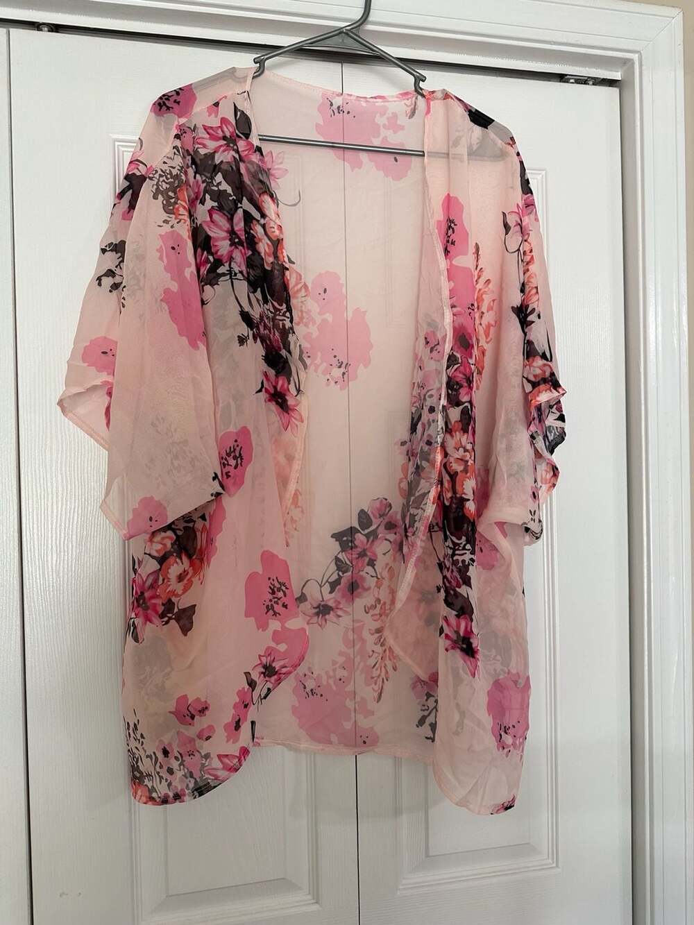 Unbranded Floral Kimono Cardigan Size XXL Pink Chiffon Beach Cover Up